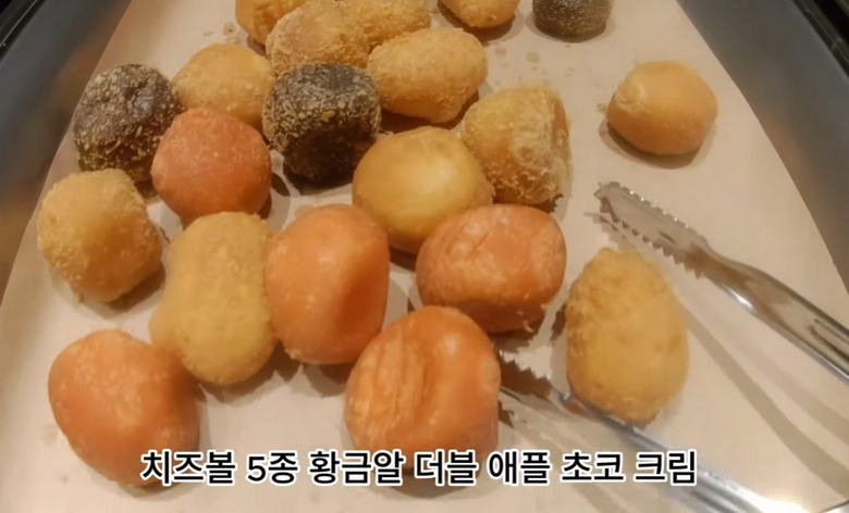 국내 최초 BBQ 치킨뷔페 시작