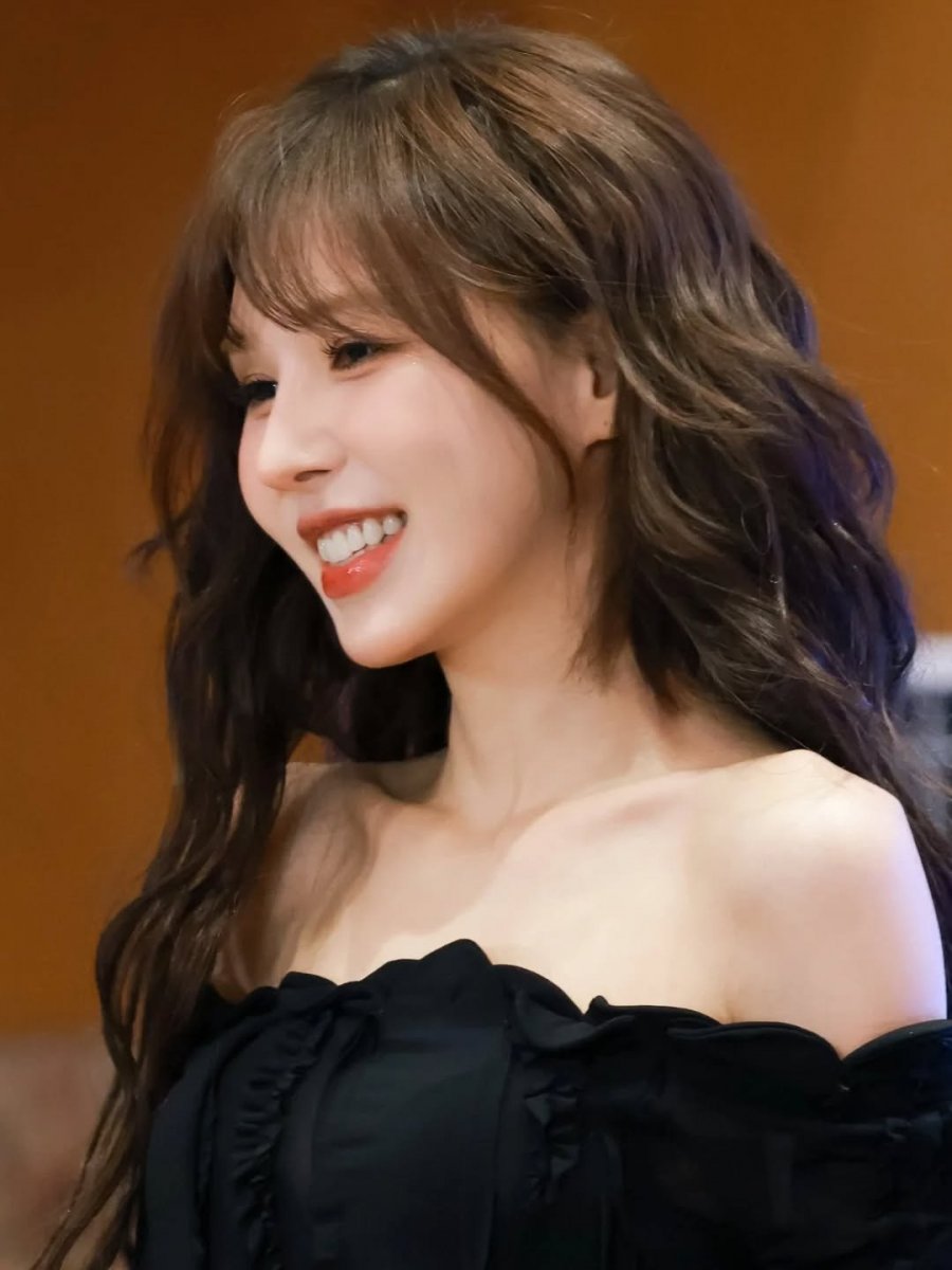 레드벨벳 웬디.jpg