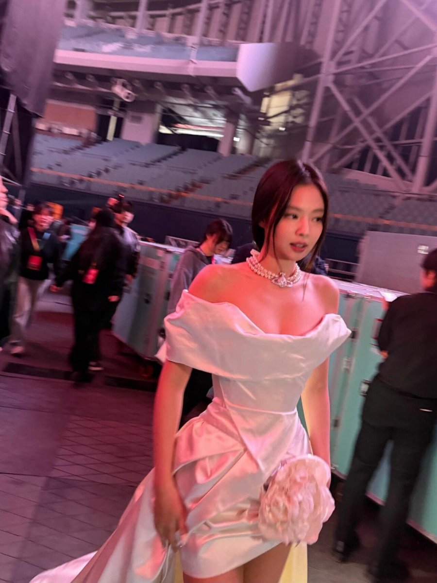 제니 인스타 멜론뮤직어워드 무대 소감