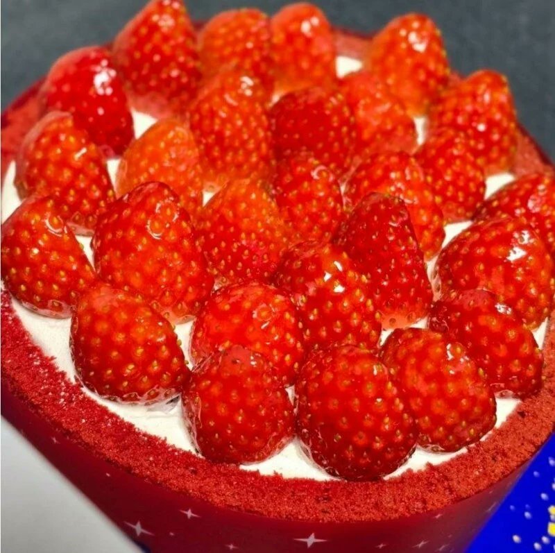 파리바게트 신상 딸기케이크 대참사