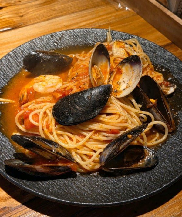 강남 한복판 파스타 가격이 너무 저렴해서 논란인 가게