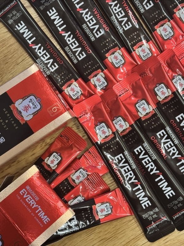 10대 조카가 코묻은 돈으로 사준 선물.jpg