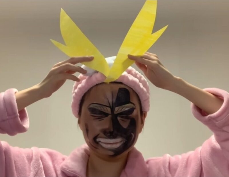 장르가 바뀌는 메이크업...