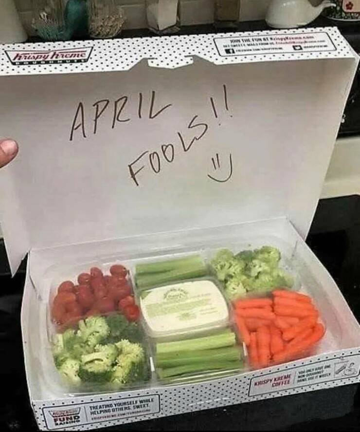 만우절 한정 판매 도넛